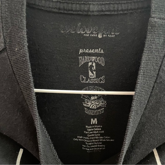 Vintage Hardwood Classics Charlotte Hornet t-shirt Medium - Picture 4 of 5